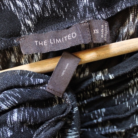 Limited Semi Sheer Dotted Top XS Preowned - Picture 7 of 7